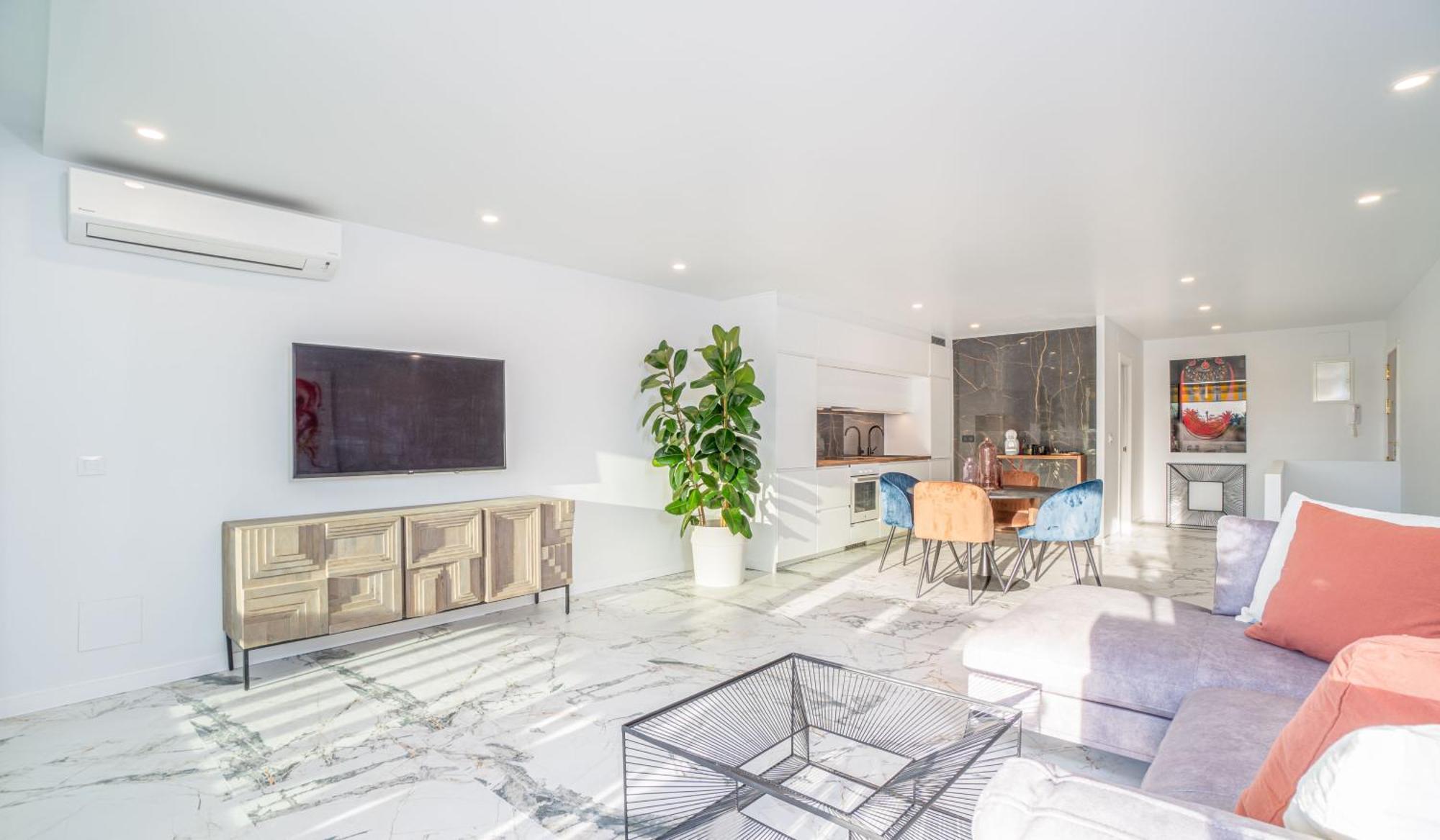 Moderno Apartamento Frente Al Canal Con Terrazas Lejlighed Empuriabrava Eksteriør billede